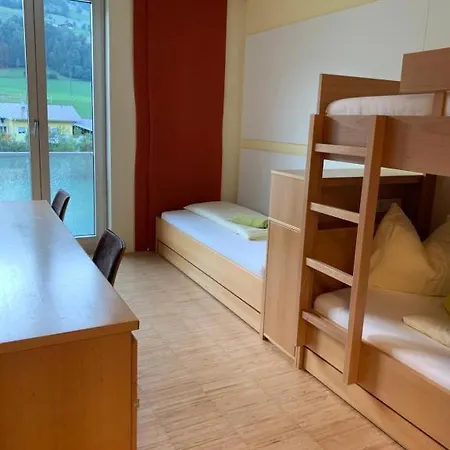 Hostel-jugendherberge *